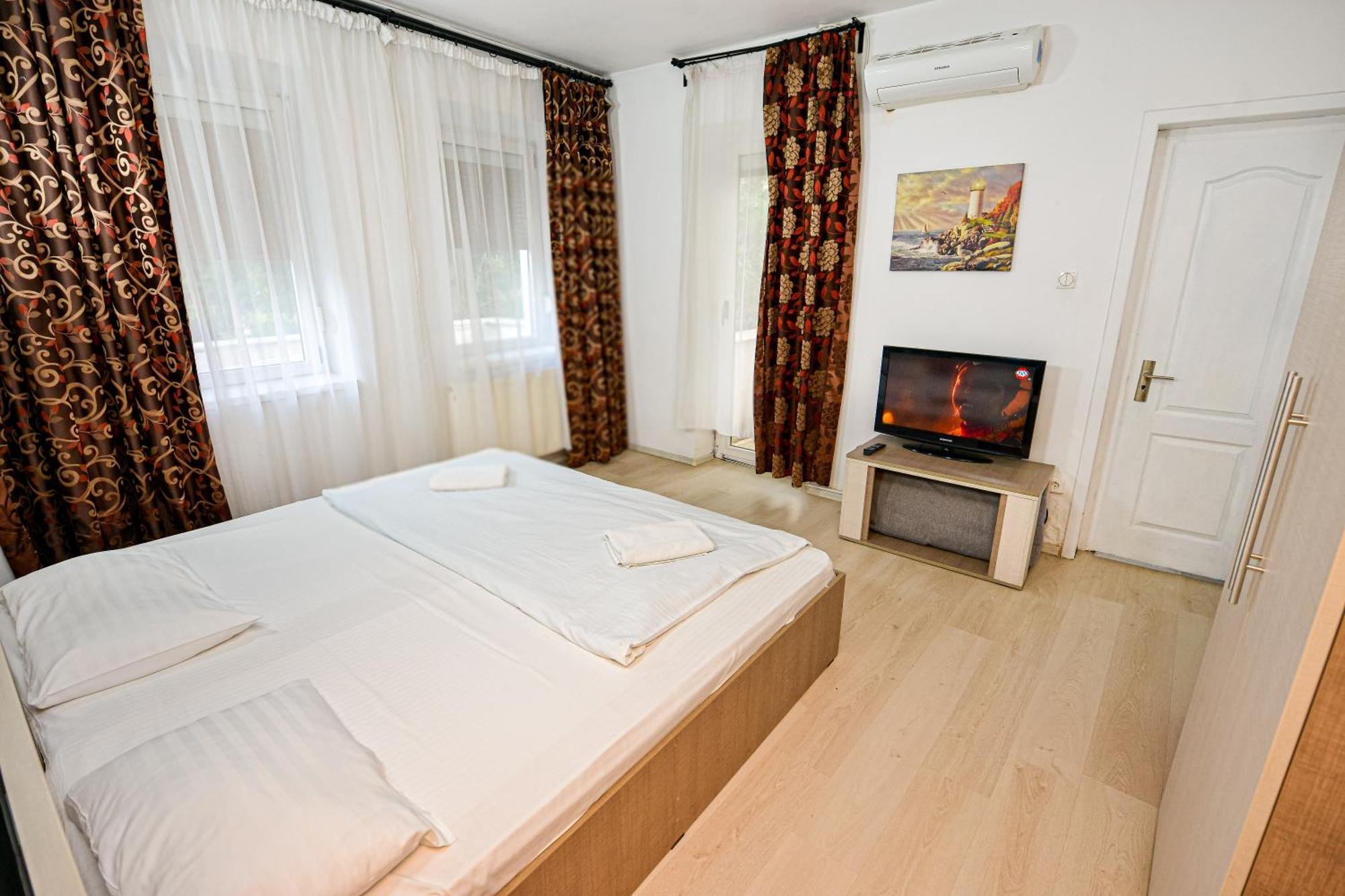 The Lincoln Suites - Central Shabbat Friendly Apartments Bukarest Exterior foto