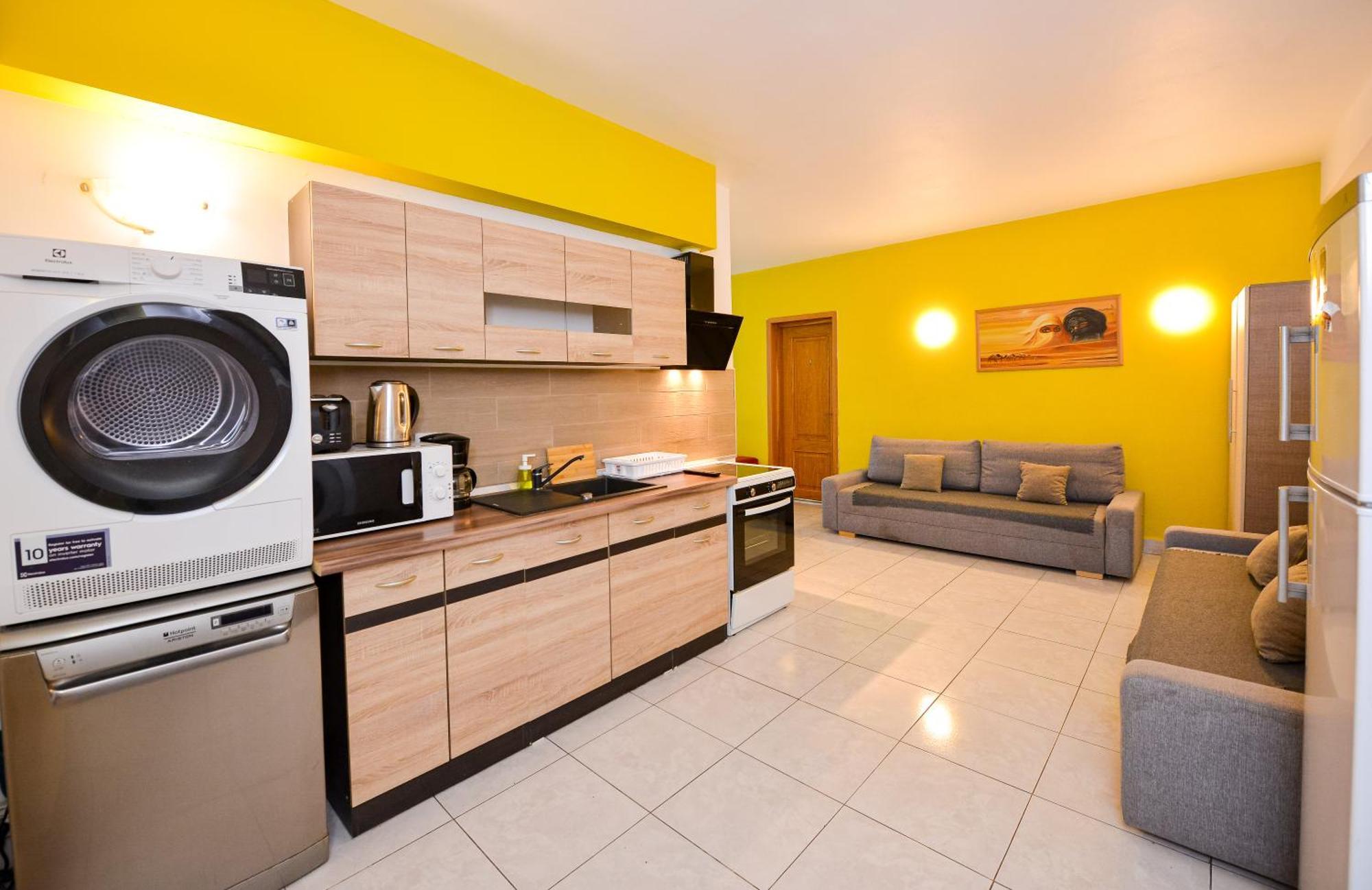 The Lincoln Suites - Central Shabbat Friendly Apartments Bukarest Exterior foto